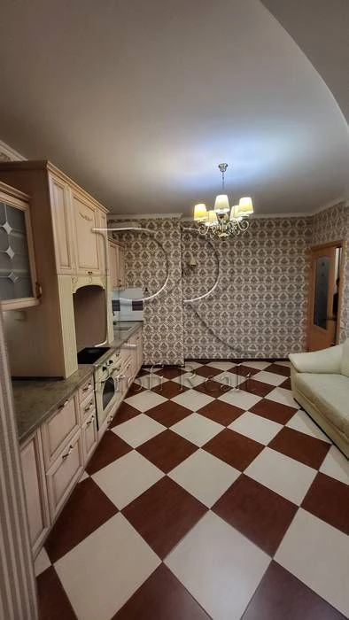 Продаж 1-кімн. квартири Академіка Булаховського, 5Б | Святош