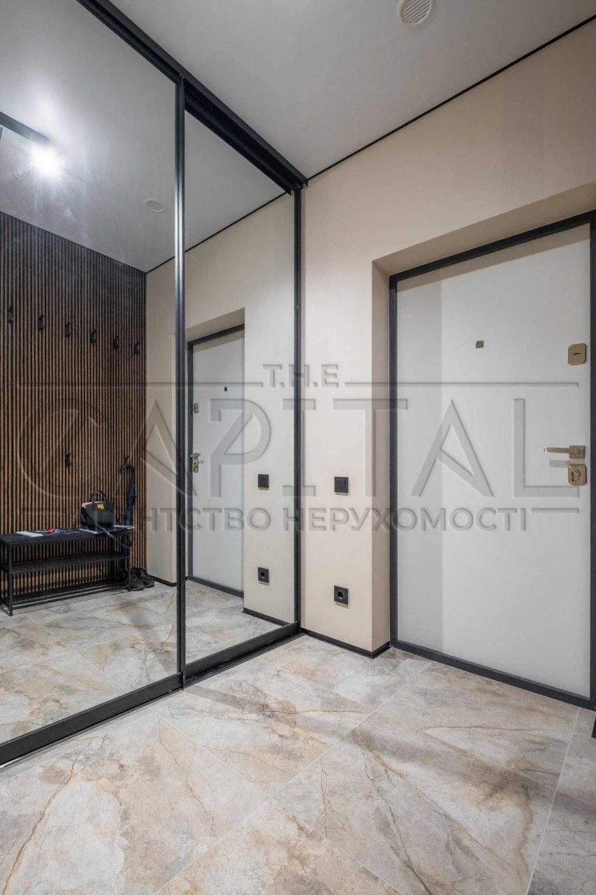 ЖК Podol Plaza, вул. Глибочицька 73, з ремонтом ,під інвести