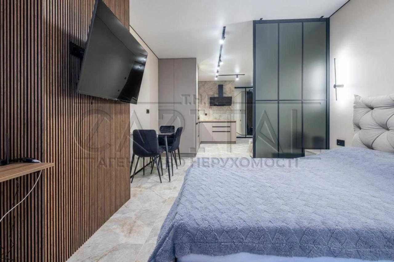 ЖК Podol Plaza, вул. Глибочицька 73, з ремонтом ,під інвести