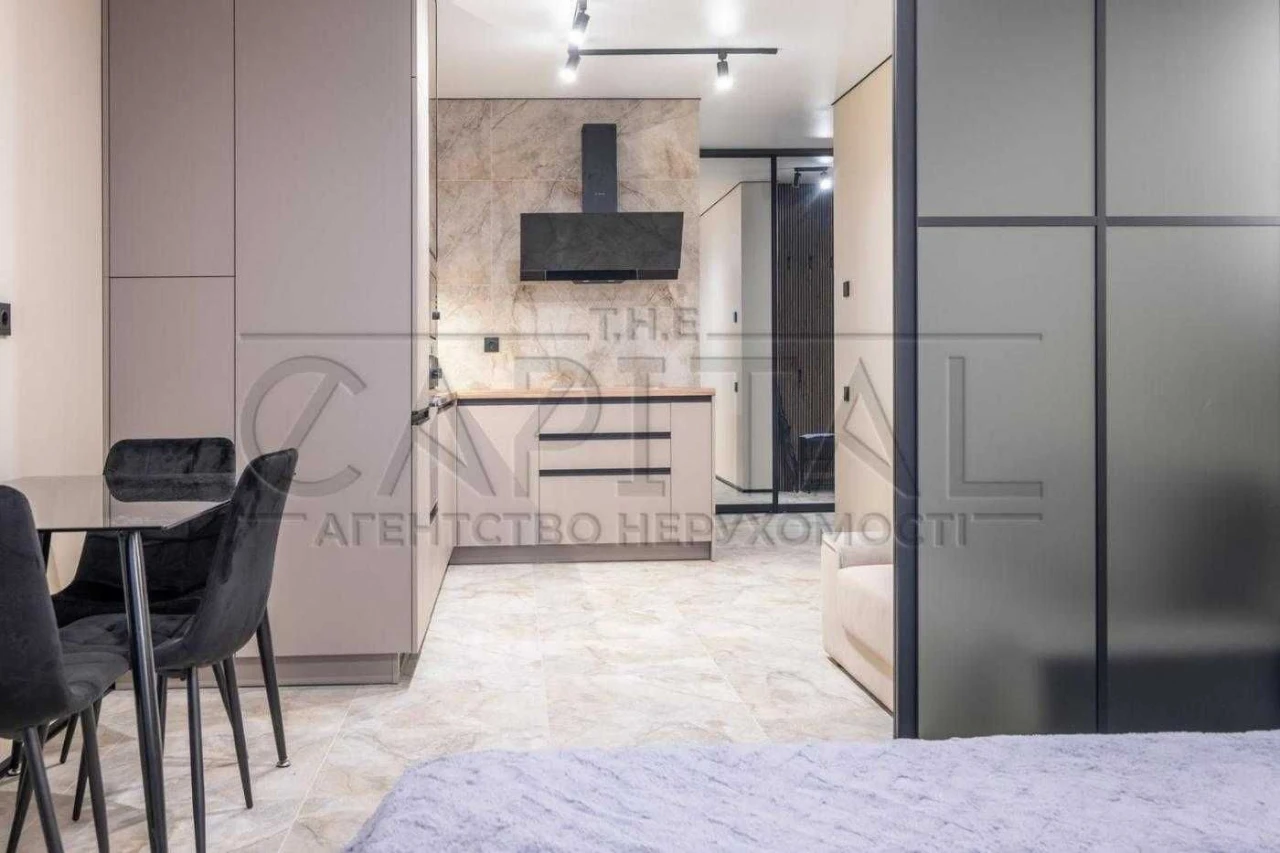 ЖК Podol Plaza, вул. Глибочицька 73, з ремонтом ,під інвести