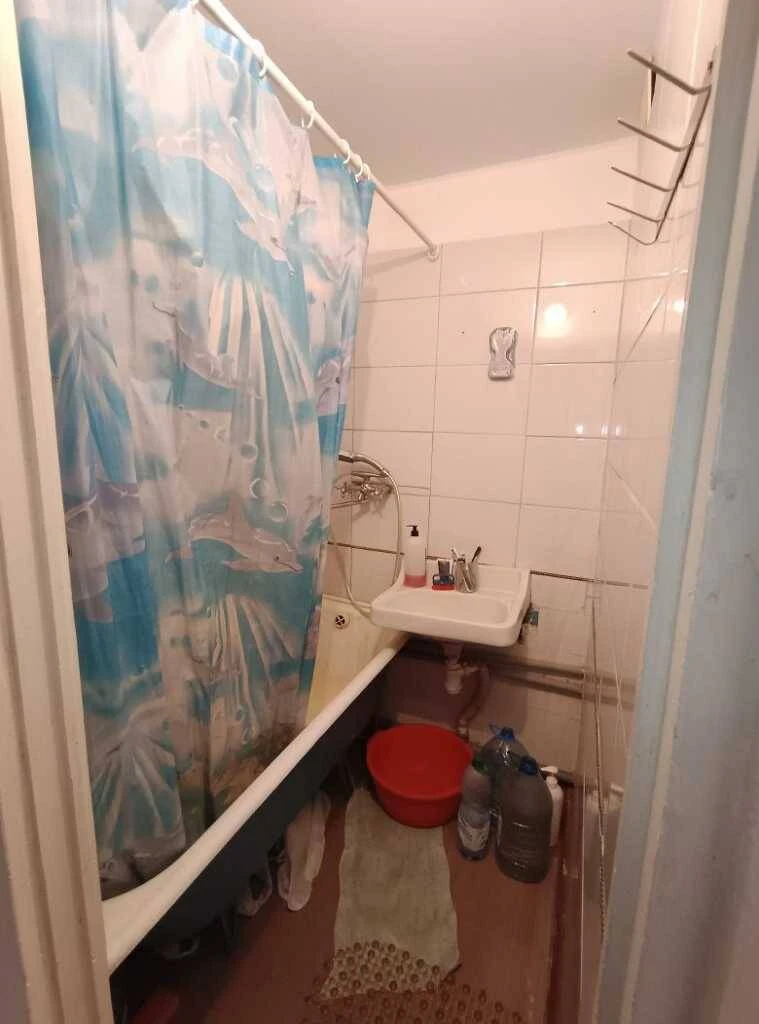 Продам 1-к квартиру Київ, Святошинський, Зодчих вул, 44