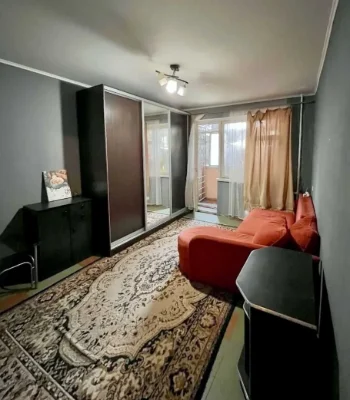 Продам 2-к квартиру (брежневка, 50м2) на Калнышевского (Коси