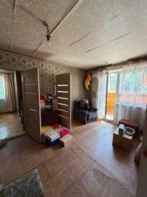 Продам 3 из квартиру м Дворец Спорта ул Харьковских Дивизий.