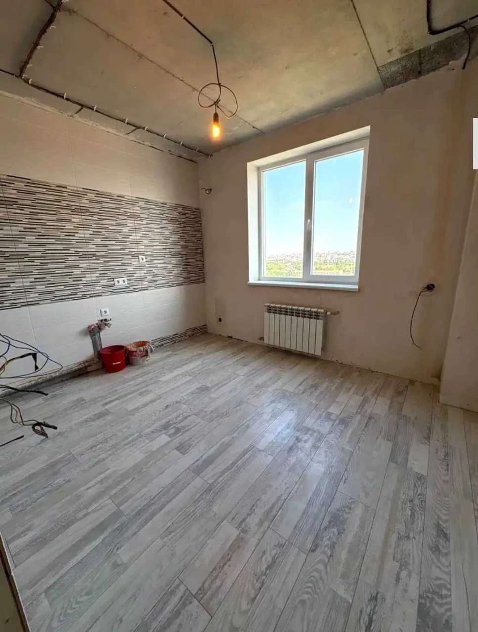 3 кімнатна квартира в новобудові на Зерновій