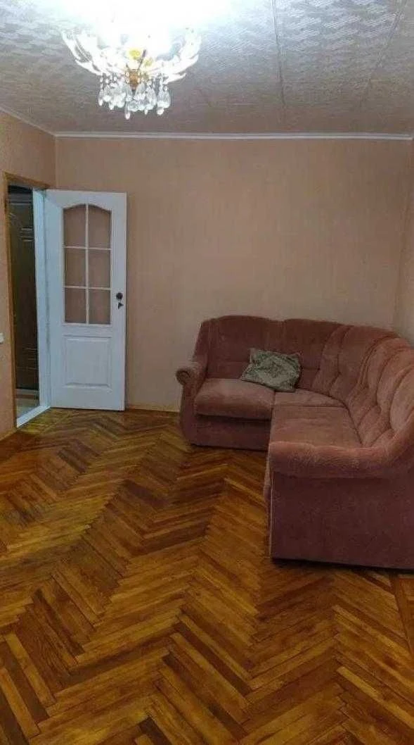 Продам 1 комн квартиру по ул Каденюка