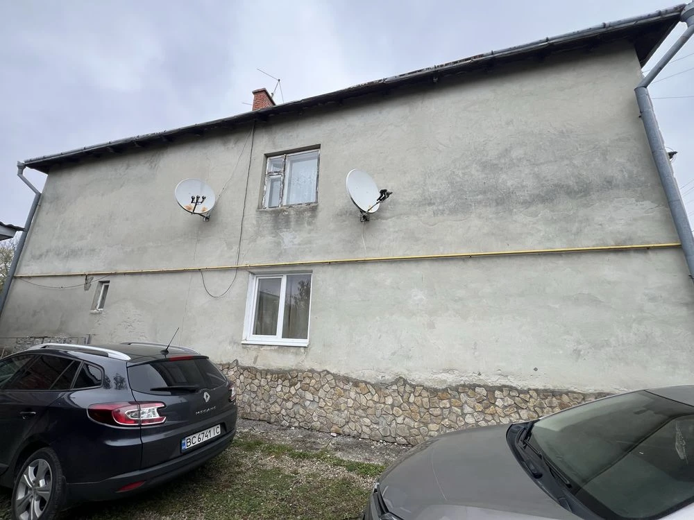 Продається 2х кімн квартира  по вул. Трускавецькій під Ремон
