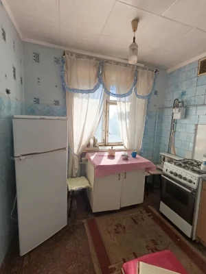 Продам 3-х Горішні Плавні