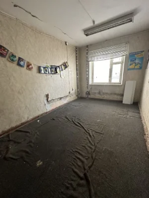 Квартира під комерцію світло не вимикають ( реальному покупц