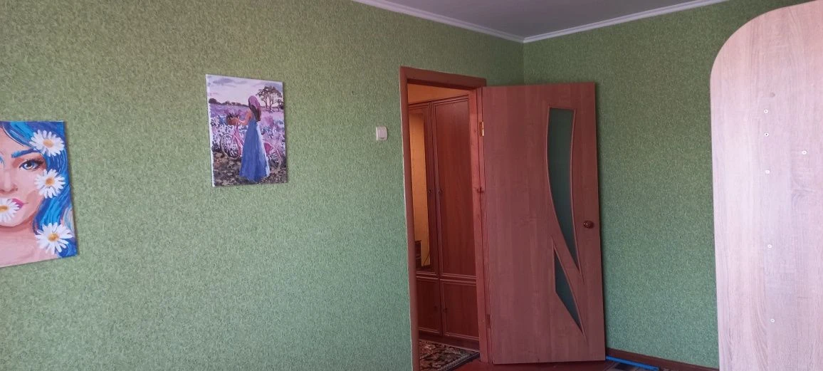2 - х комнатную квартиру по ул.Терещенков 1