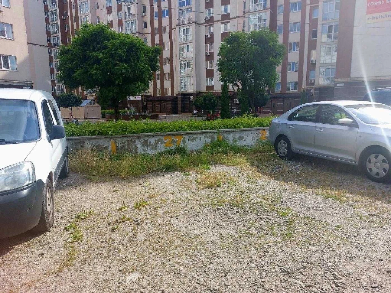 Енергонезалежна Євро-3к квартира 79.9 м² з євроремонтом. Газ