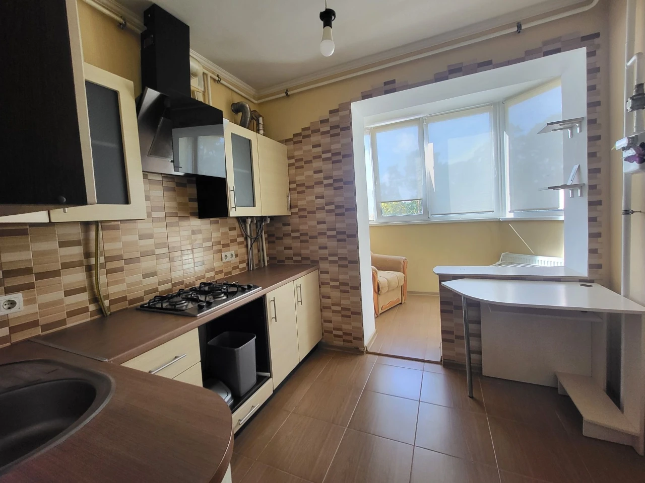 Продам квартиру в житловому стані, вул.Полтавська
