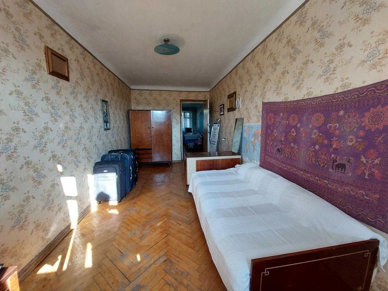 Продаж 3-кімнатної квартири в самому центрі Бучі. Газ! Держп