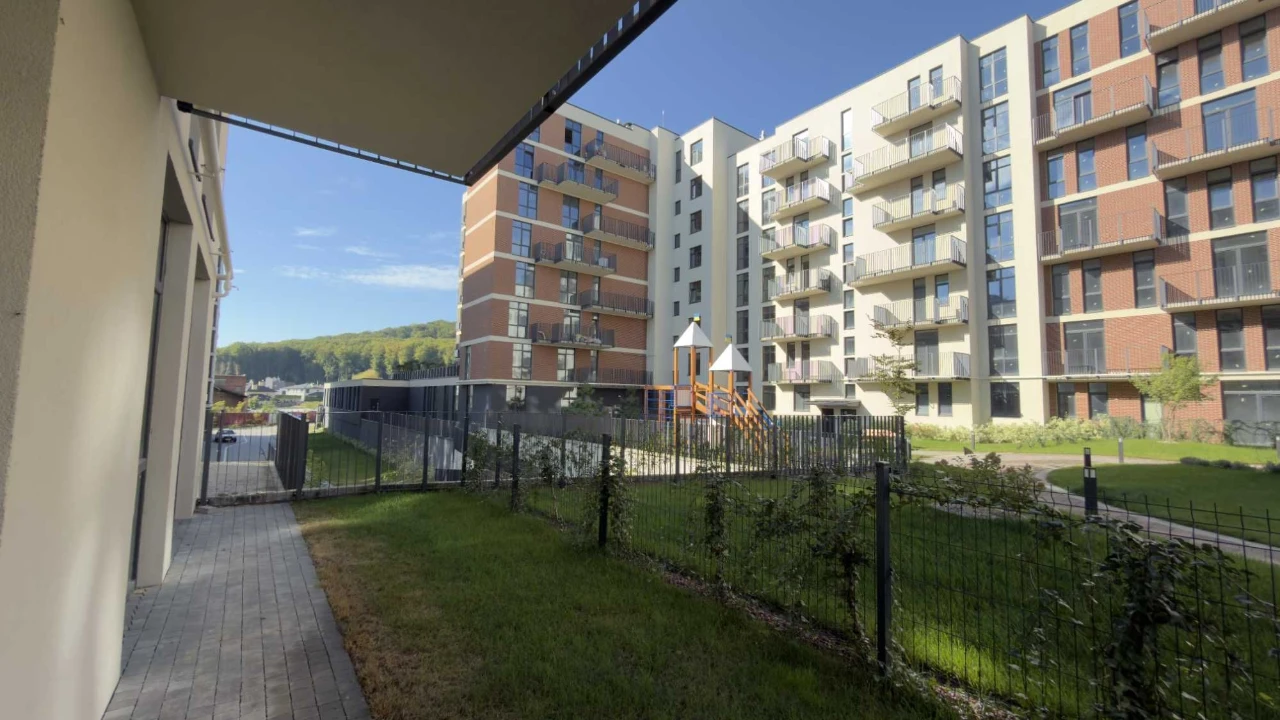Продаж 2-кім картири в ЖК PERFECT LIFE з власним патіо.