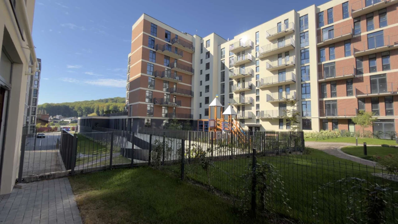 Продаж 2-кім картири в ЖК PERFECT LIFE з власним патіо.