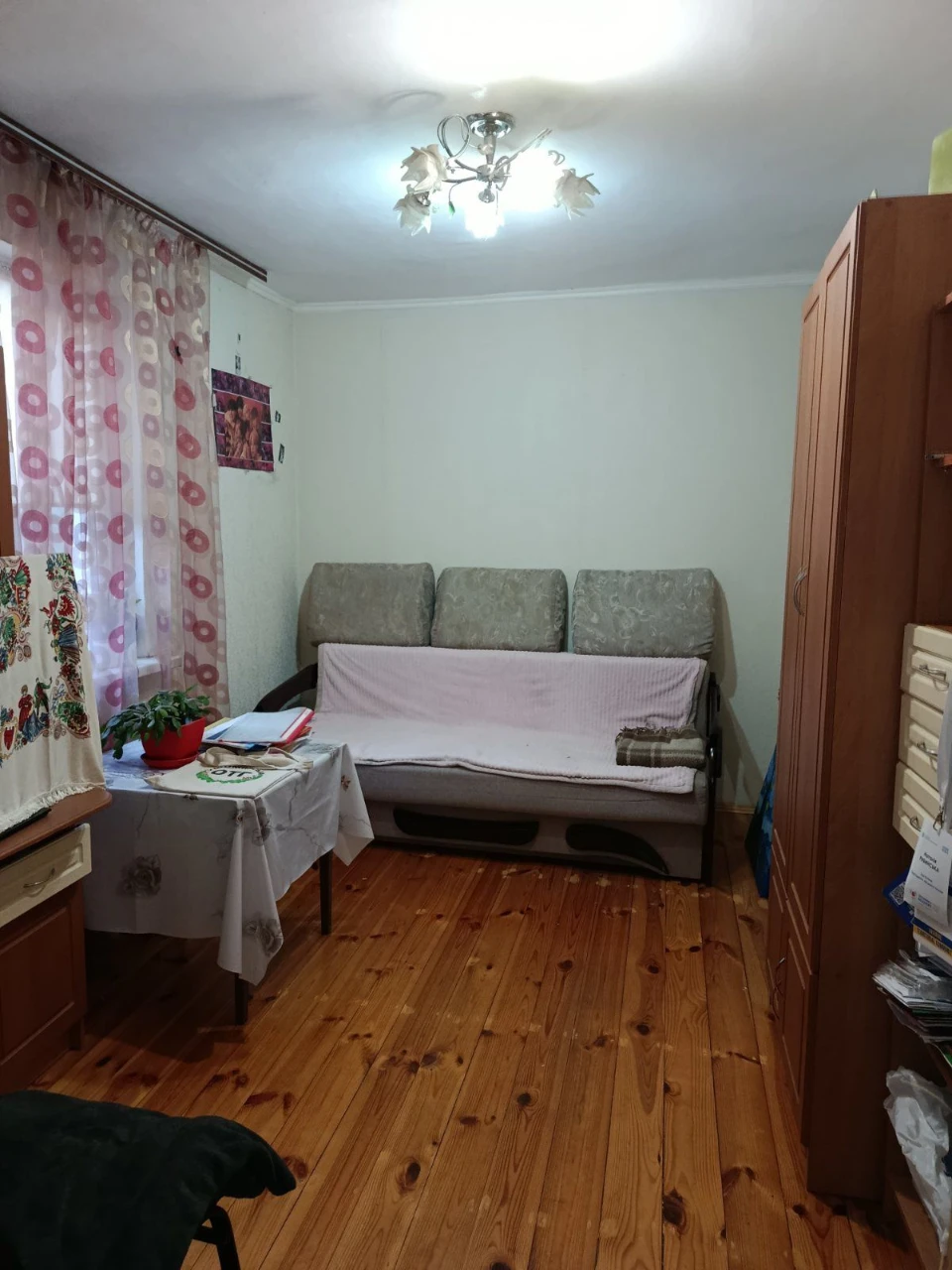 Продається частина будинку в Центрі
