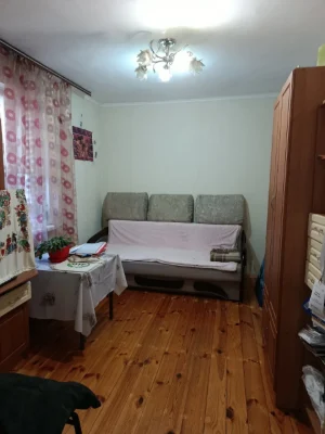 Продається частина будинку в Центрі