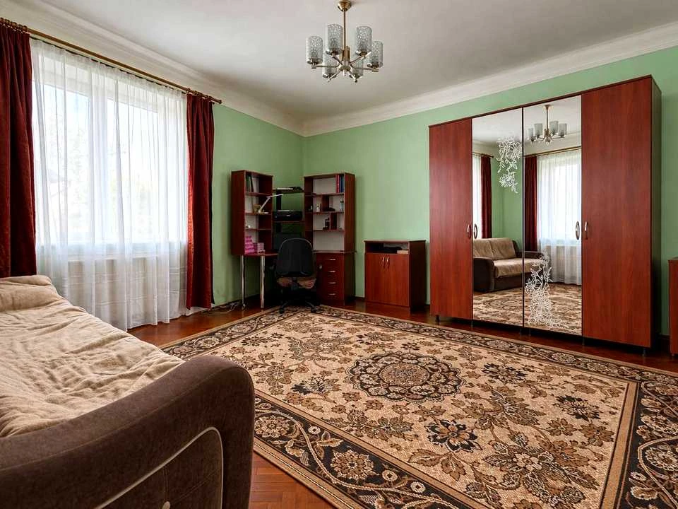 Будинок. Тисмениця, Чорновола
