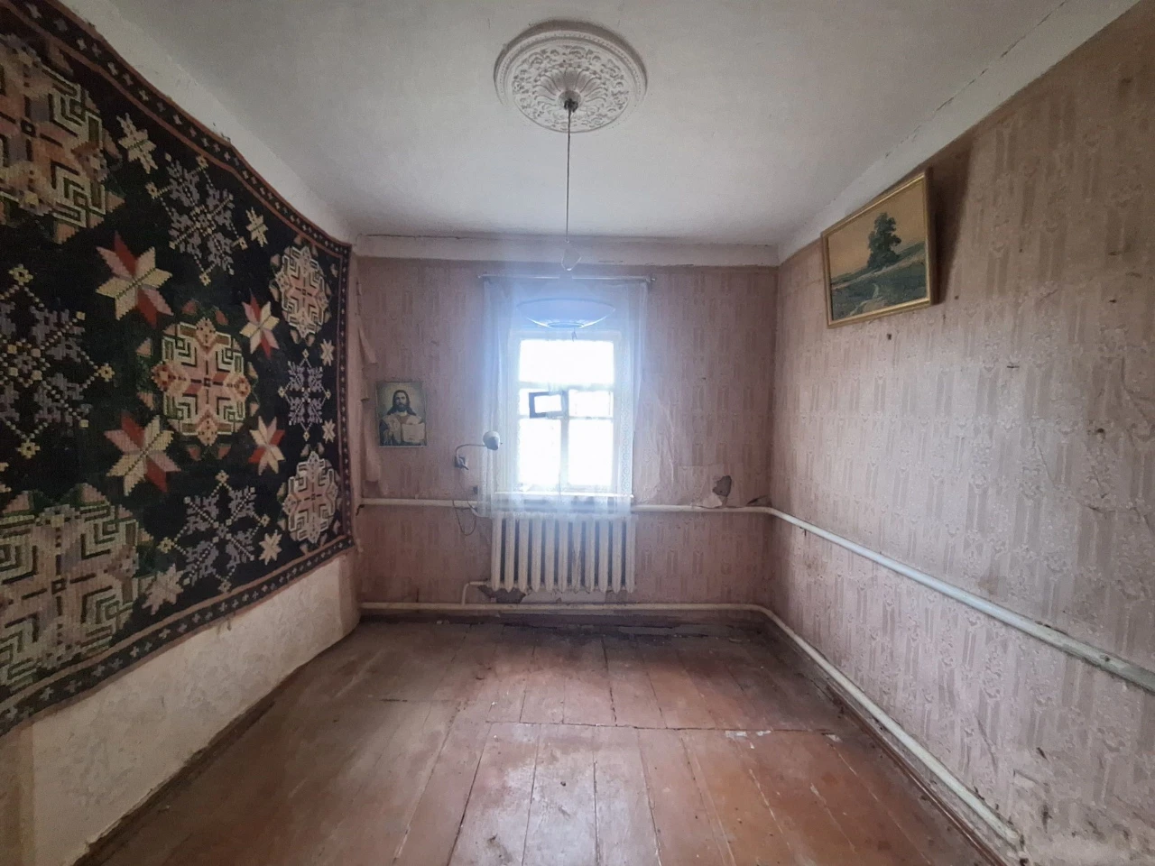 Будинок 80 м +10 соток (ДІЛИТЬСЯ ) в центральному районі м.Б
