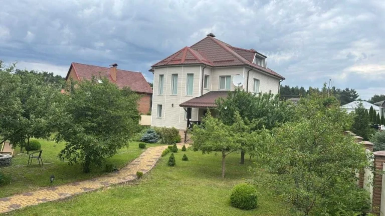 Будинок, у який закохуєшся з першого погляду | 300 м² | 12.7