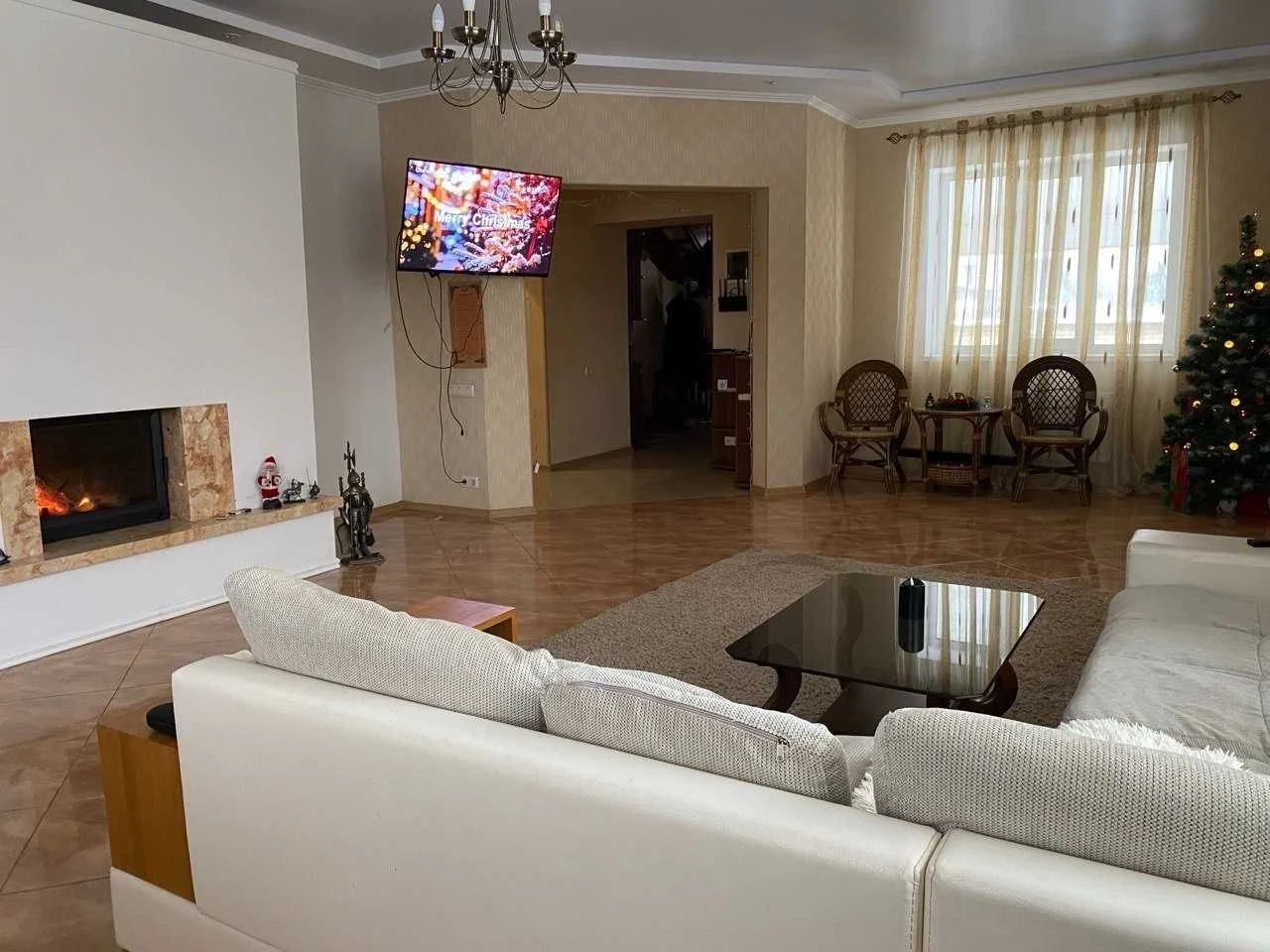 Будинок, у який закохуєшся з першого погляду | 300 м² | 12.7