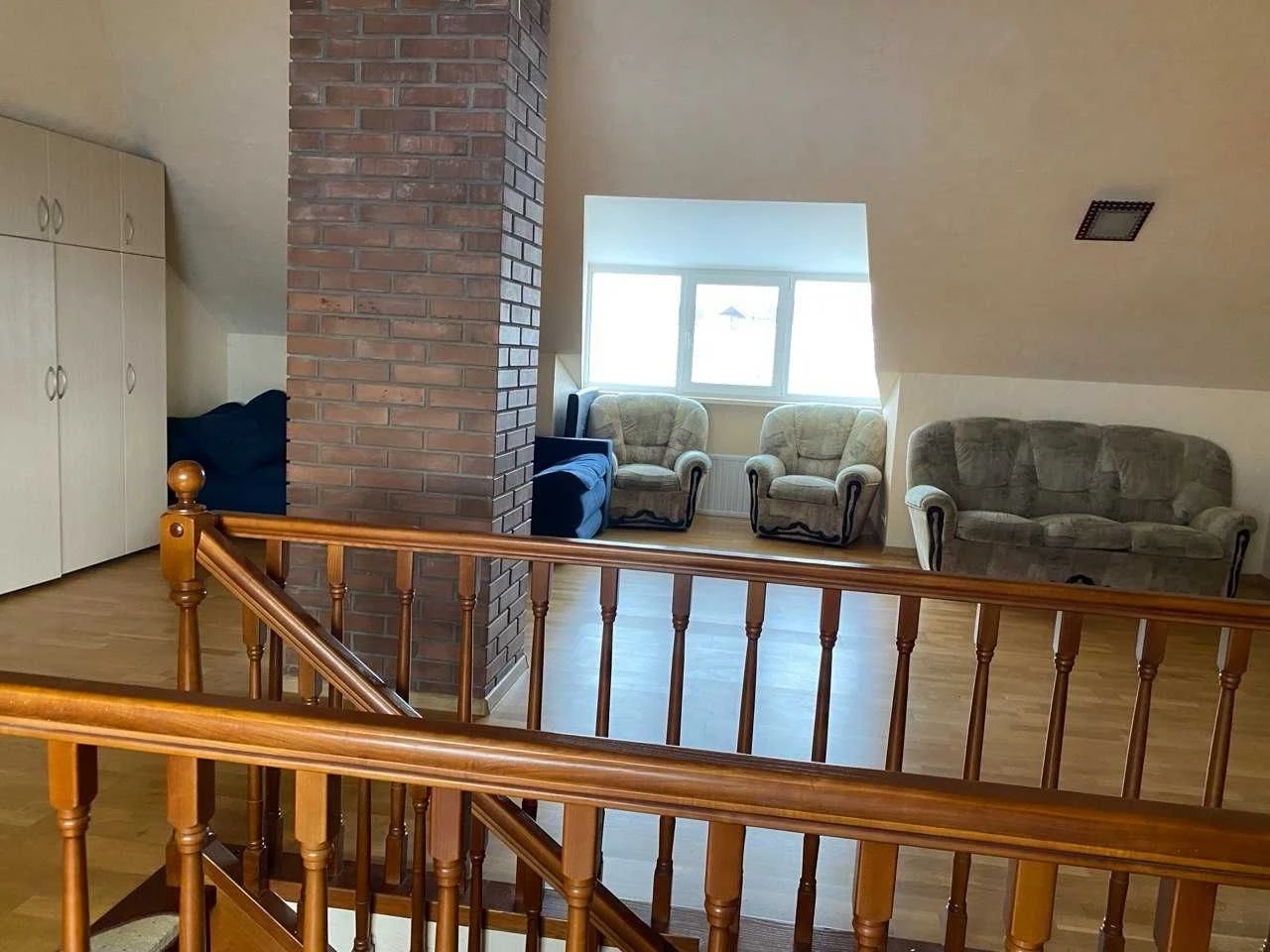 Будинок, у який закохуєшся з першого погляду | 300 м² | 12.7