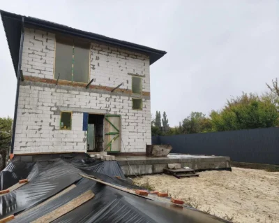 Продаж будинку в Крюкові біля мосту []
