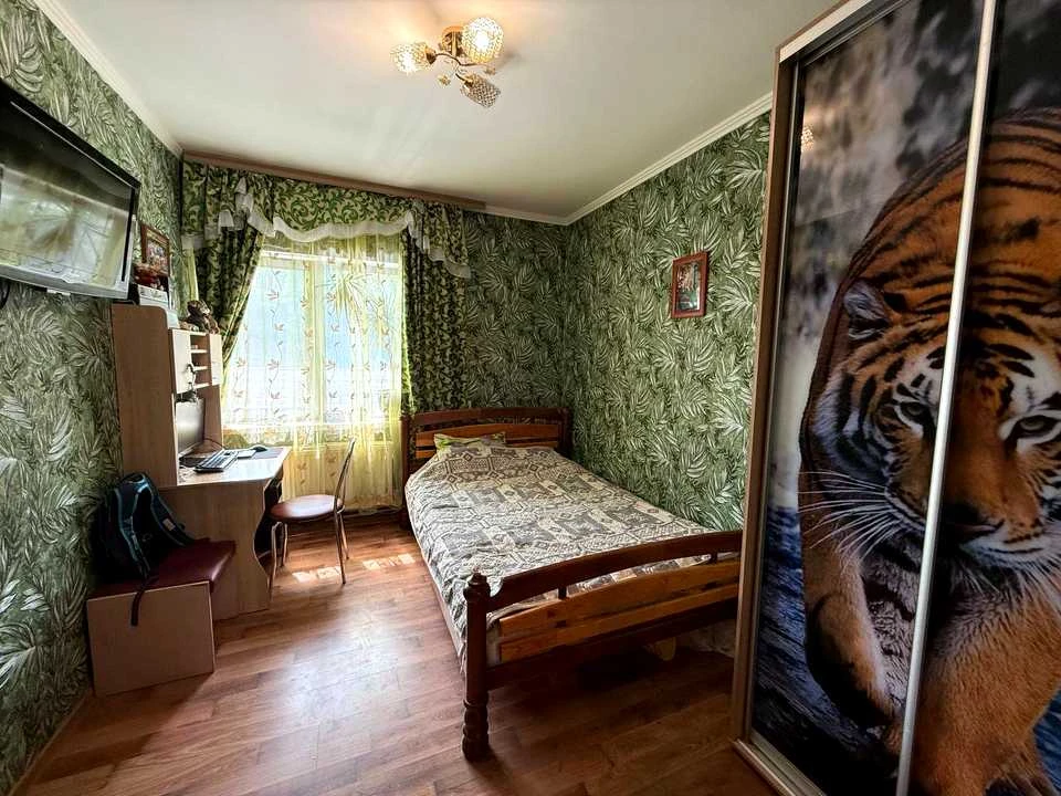 Будинок. Буча, Яблунська вул.