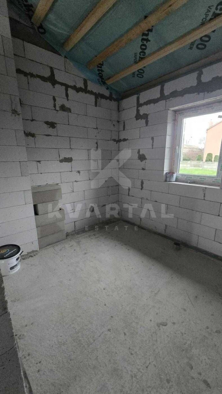 Продаж БУДИНКУ 160 м² в Лісовій Бучі, біля лісу та озера, 9