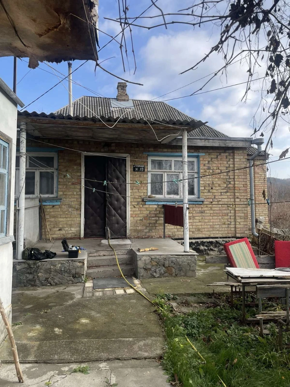Продам будинок в місті Ржищів в.Троїцька 19