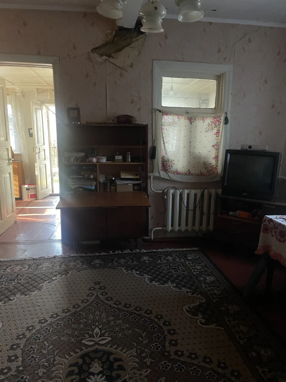 Продам будинок в місті Ржищів в.Троїцька 19