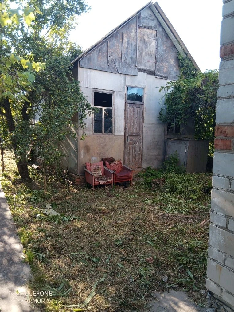 Продам будинок в місті Ржищів в.Троїцька 19