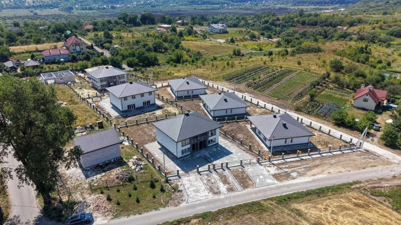 Продаж/Будинок, Дуплекс/0 цикл/Дмитровичі/Винники/Львівська