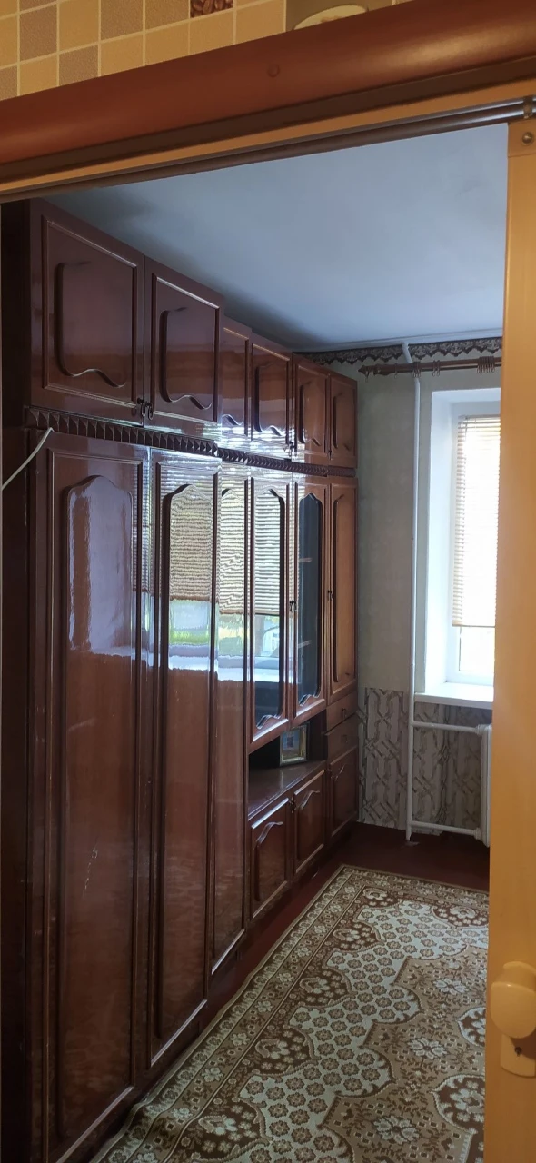 Продам кімнату у гуртожитку м Конотоп