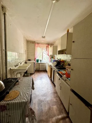 Продаж кімнати в гуртожитку