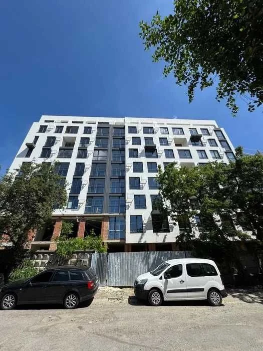 Продаж паркомісця 14 м² у ЖК «Бузковий» | вул. Навроцького –
