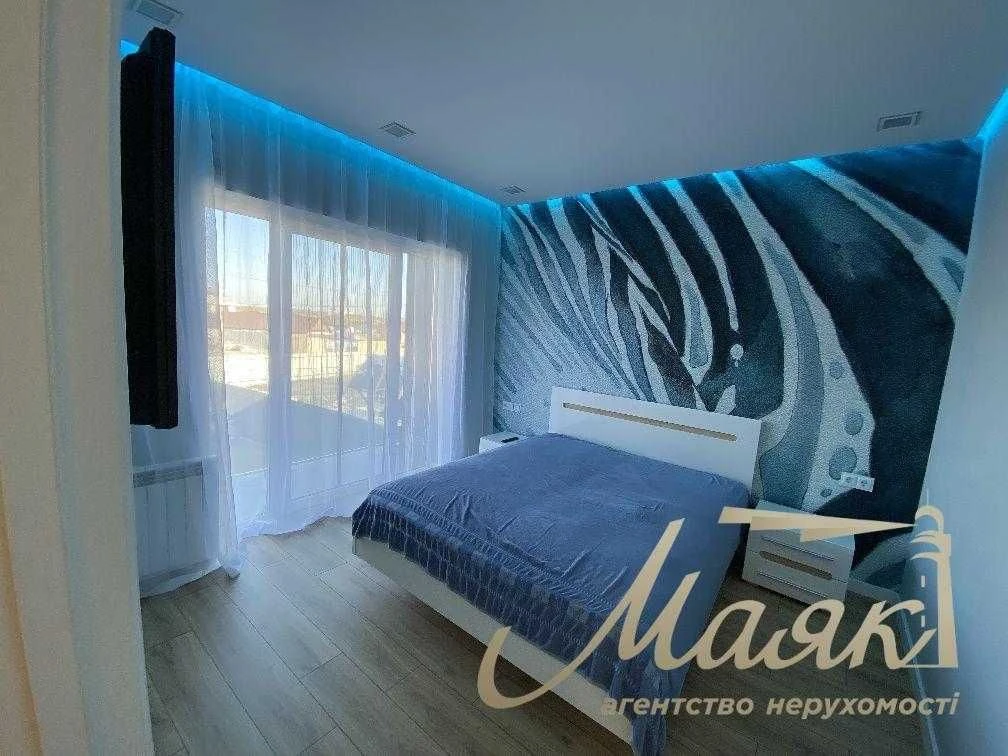Продаж дуплексу на Осокорках / 6 соток / 50м від OSOCOR Beac