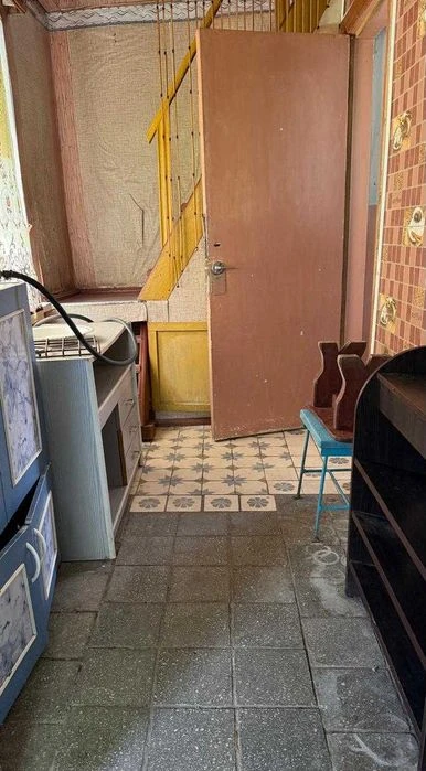Продам двоповерхову цегляну дачу, свердловина, світло, сад,