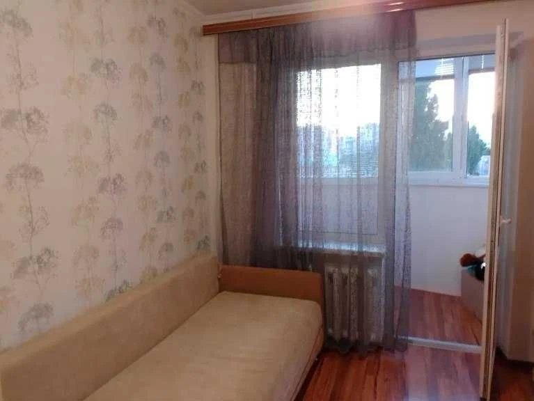 Продам 3-кімнатну квартиру з гардеробною, три лоджії