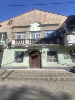 baz-06 Продам 1 комнатную на Адмиральском проспекте