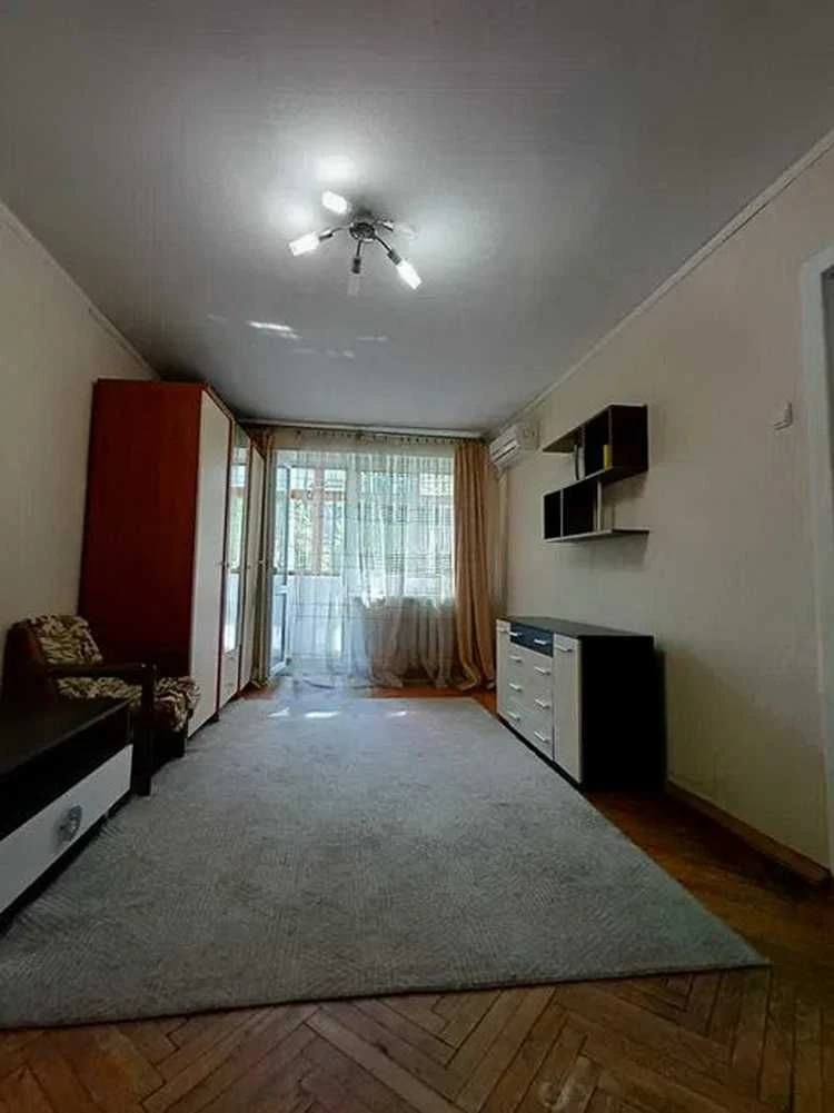 baz-06 Продам 1 комнатную на Сегедской