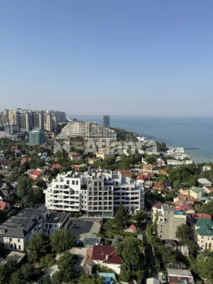 Пропонуємо вашій увазі 3-кімнатну квартиру в житловому компл