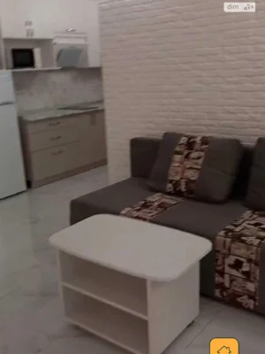 Продаж Квартира Середній Фонтан