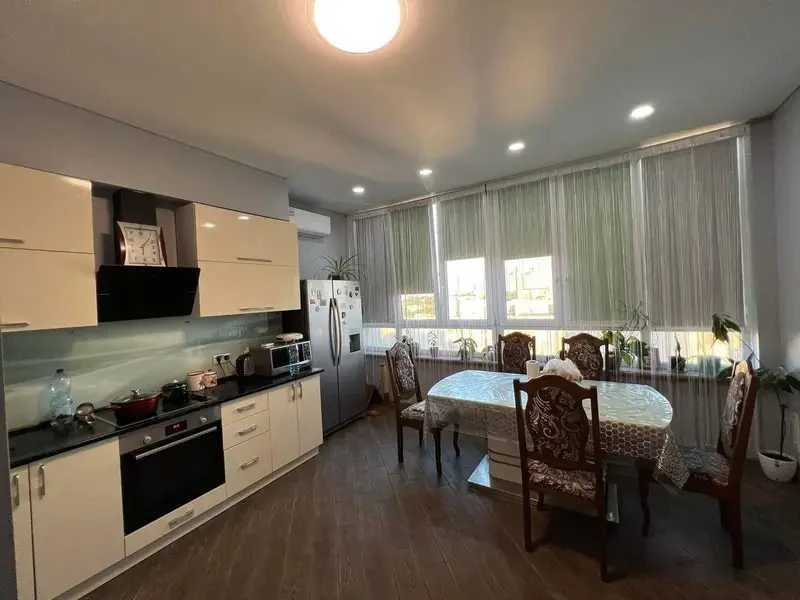 2-уровневая квартира 158,1М² на Пишоновской • 16/17 • 4 комн