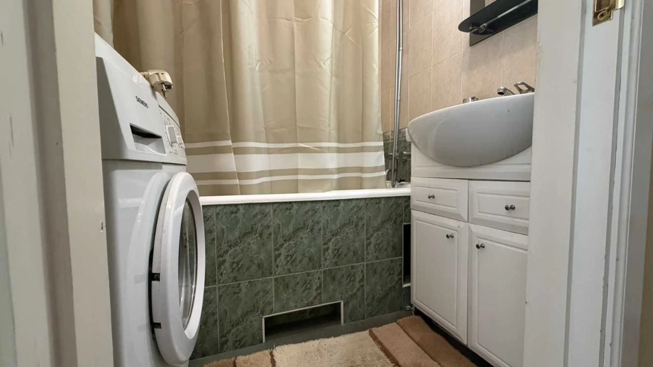 Срочно! Продам 2х комнатную на пос. Котовского