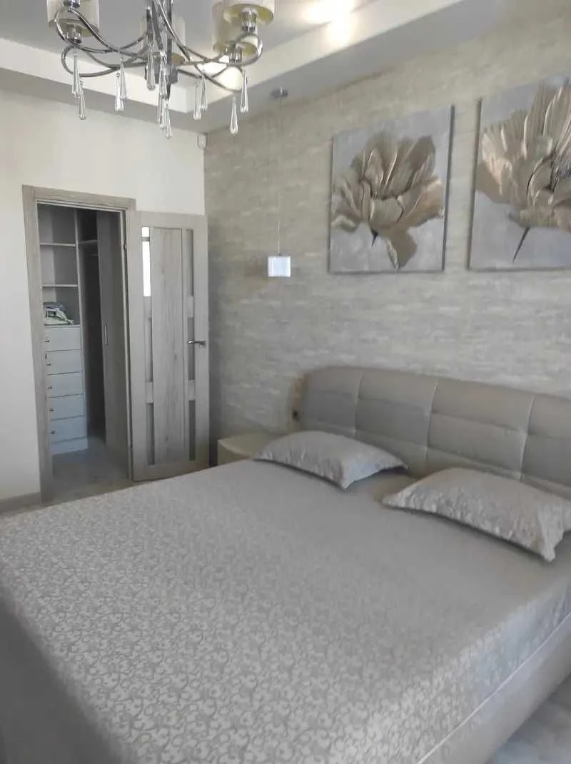 2-комнатная квартира 75,9М² в ЖК Альтаир-2 • 18/24 • Двухсто
