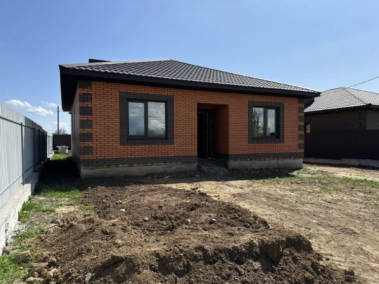 Продам Одноповерховий Будинок 85 кв.м 2 спальні., 3 соток Тя