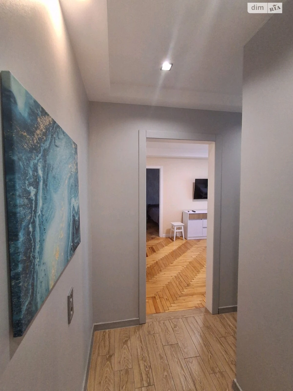 Long-Term Rental Apartment Oleksandrivskyi (Zhovtnevyi)