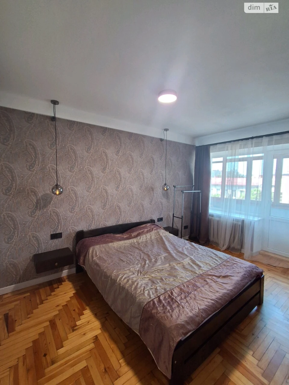 Long-Term Rental Apartment Oleksandrivskyi (Zhovtnevyi)