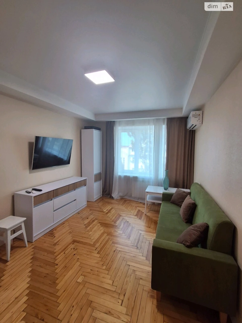 Long-Term Rental Apartment Oleksandrivskyi (Zhovtnevyi)