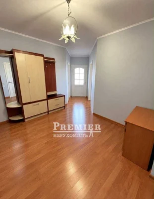 Терміновий продаж! 2х кімнатна квартира 80м2 Ремонт Добровол